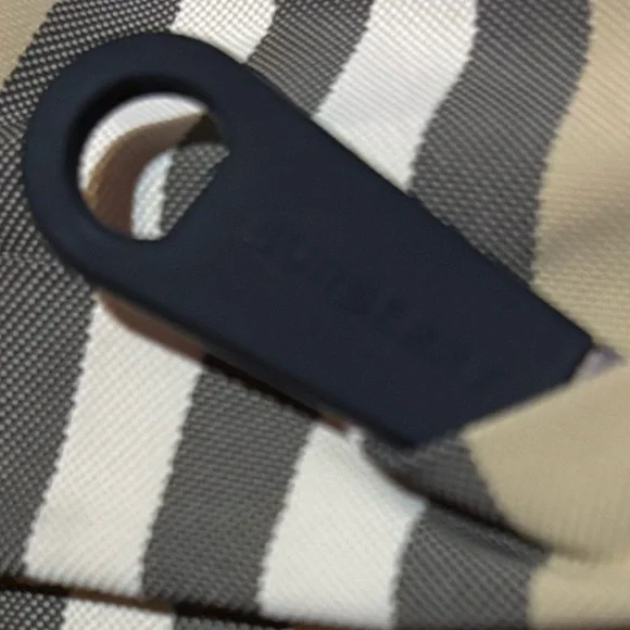 Burberry Icon Stripe drawcord Pouch Bag - Picture 5 of 12